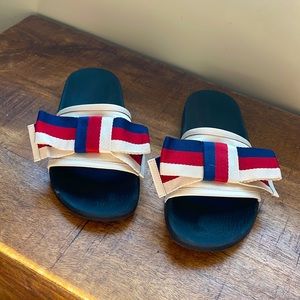 GUCCI Slides